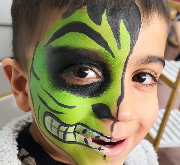 איפור של האיש הירוק