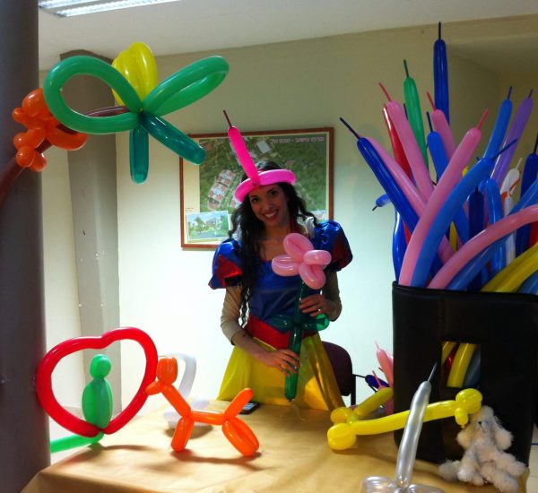 דוכן בלוני צורות